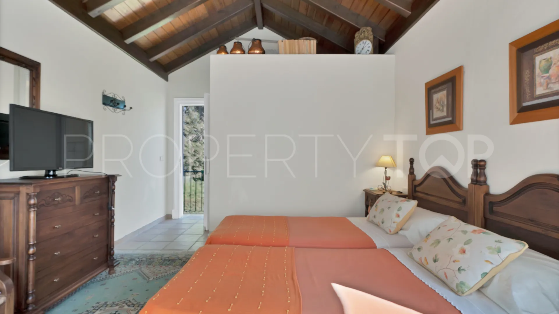 Las Brisas, villa en venta con 6 dormitorios