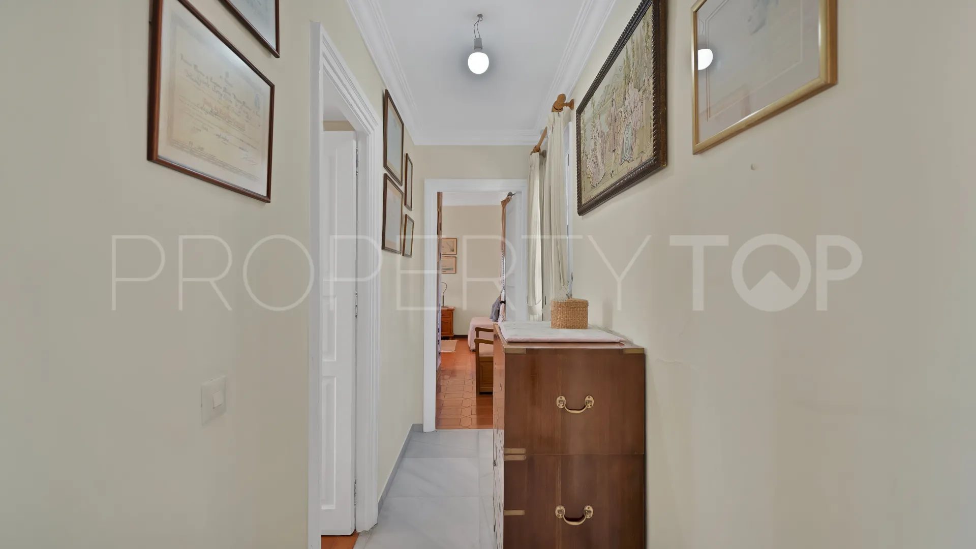 Las Brisas, villa en venta con 6 dormitorios