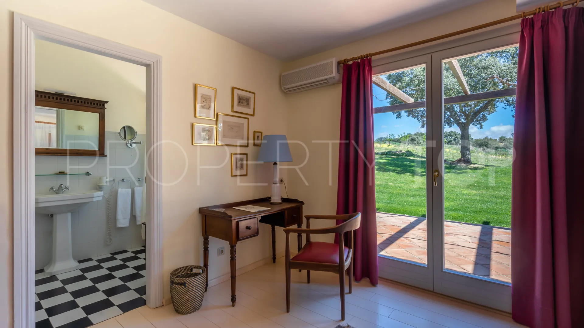 Comprar hotel en Ronda
