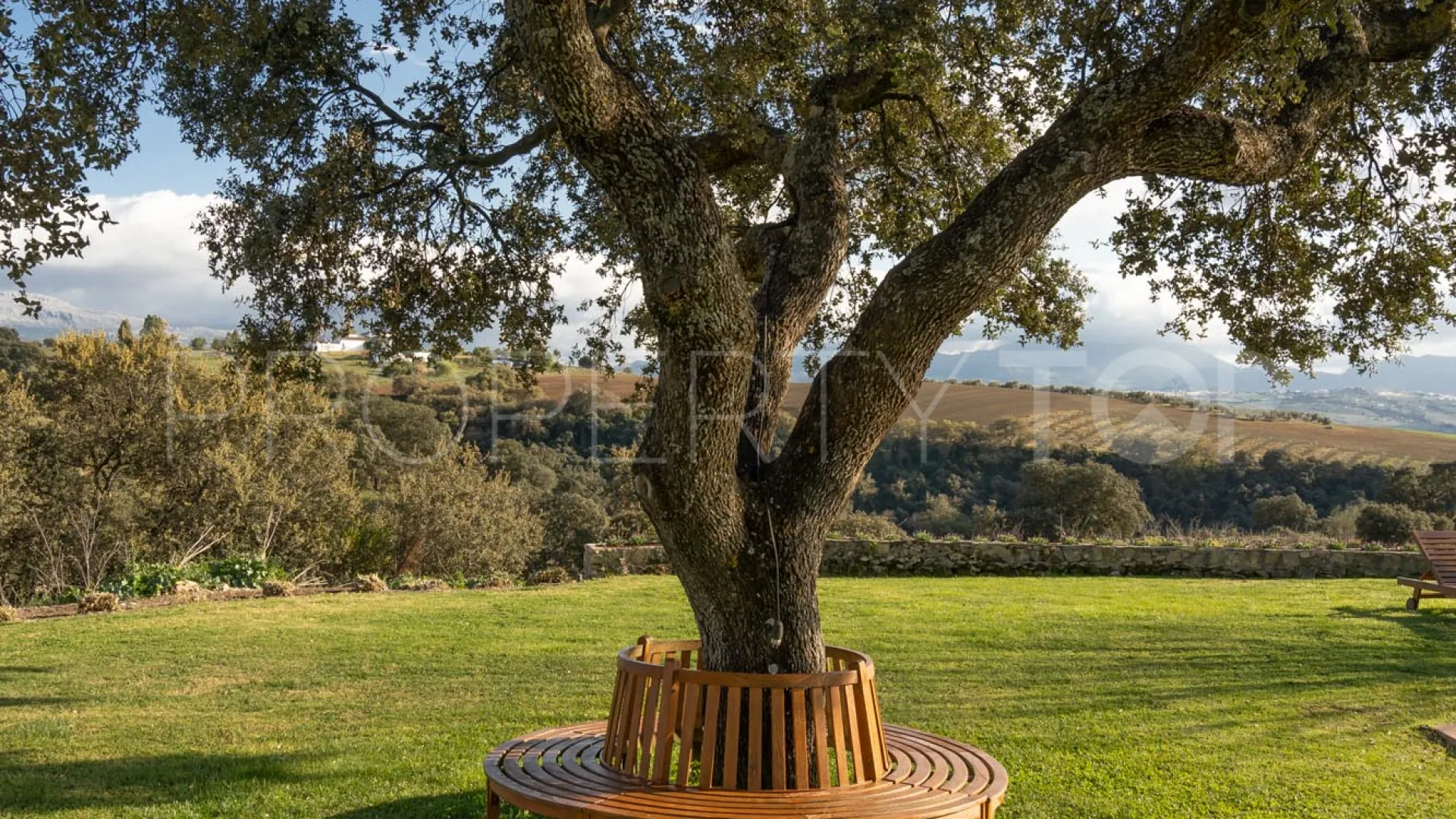 Comprar hotel en Ronda