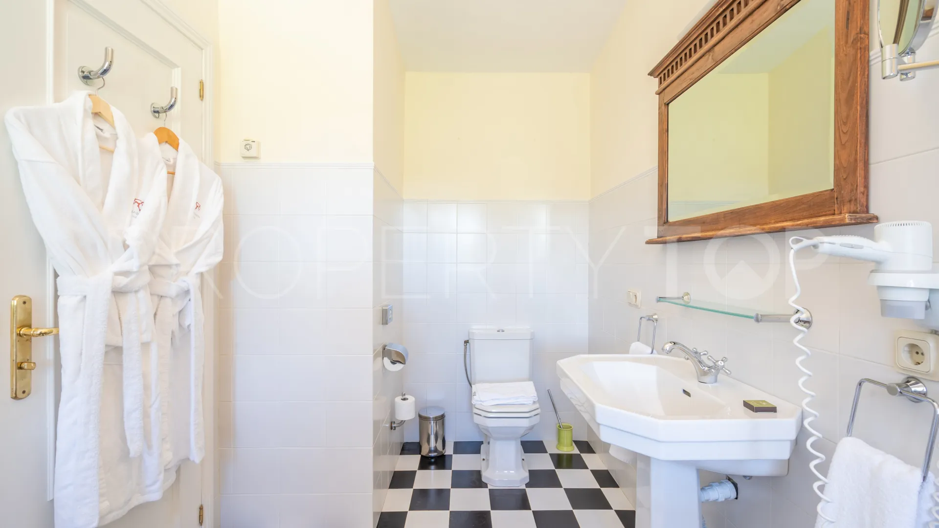 Comprar hotel en Ronda