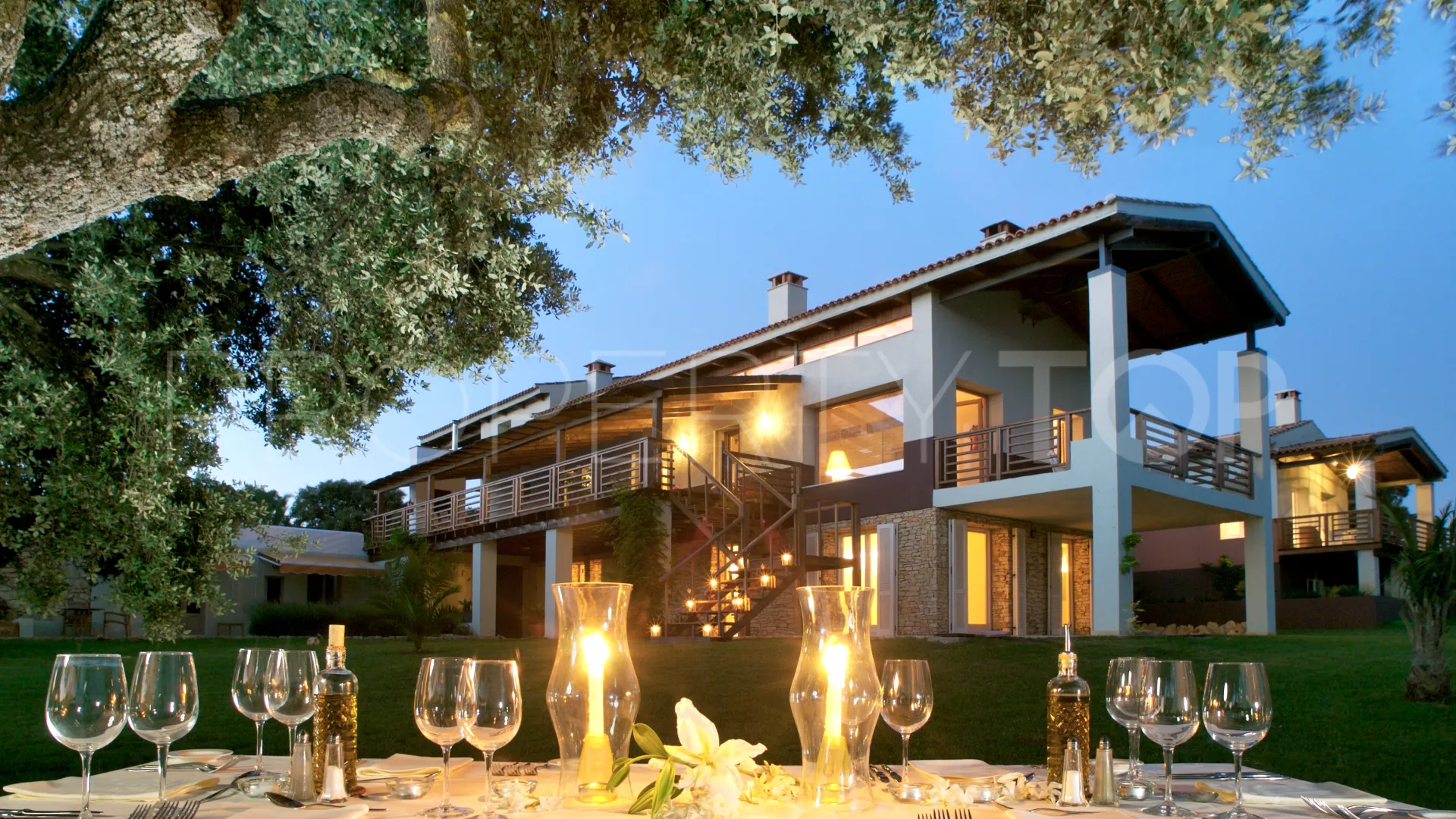 Comprar hotel en Ronda