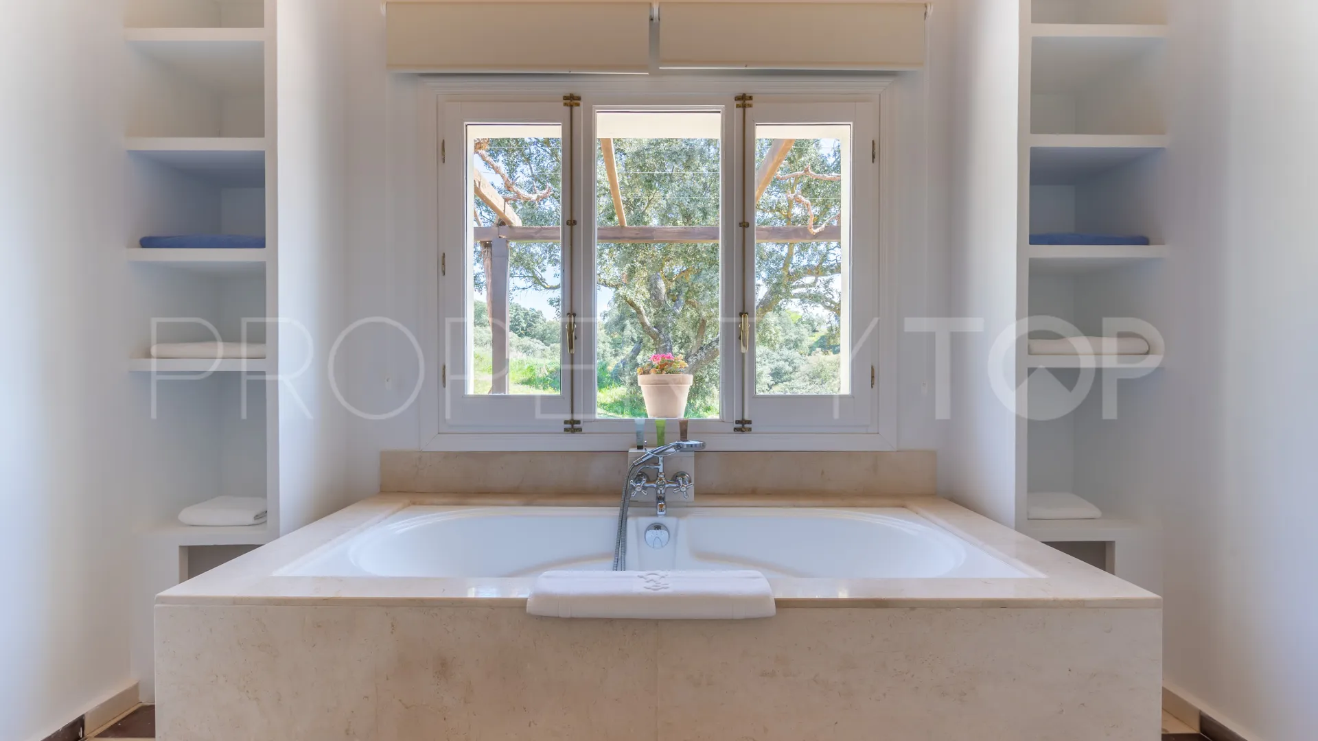 Comprar hotel en Ronda