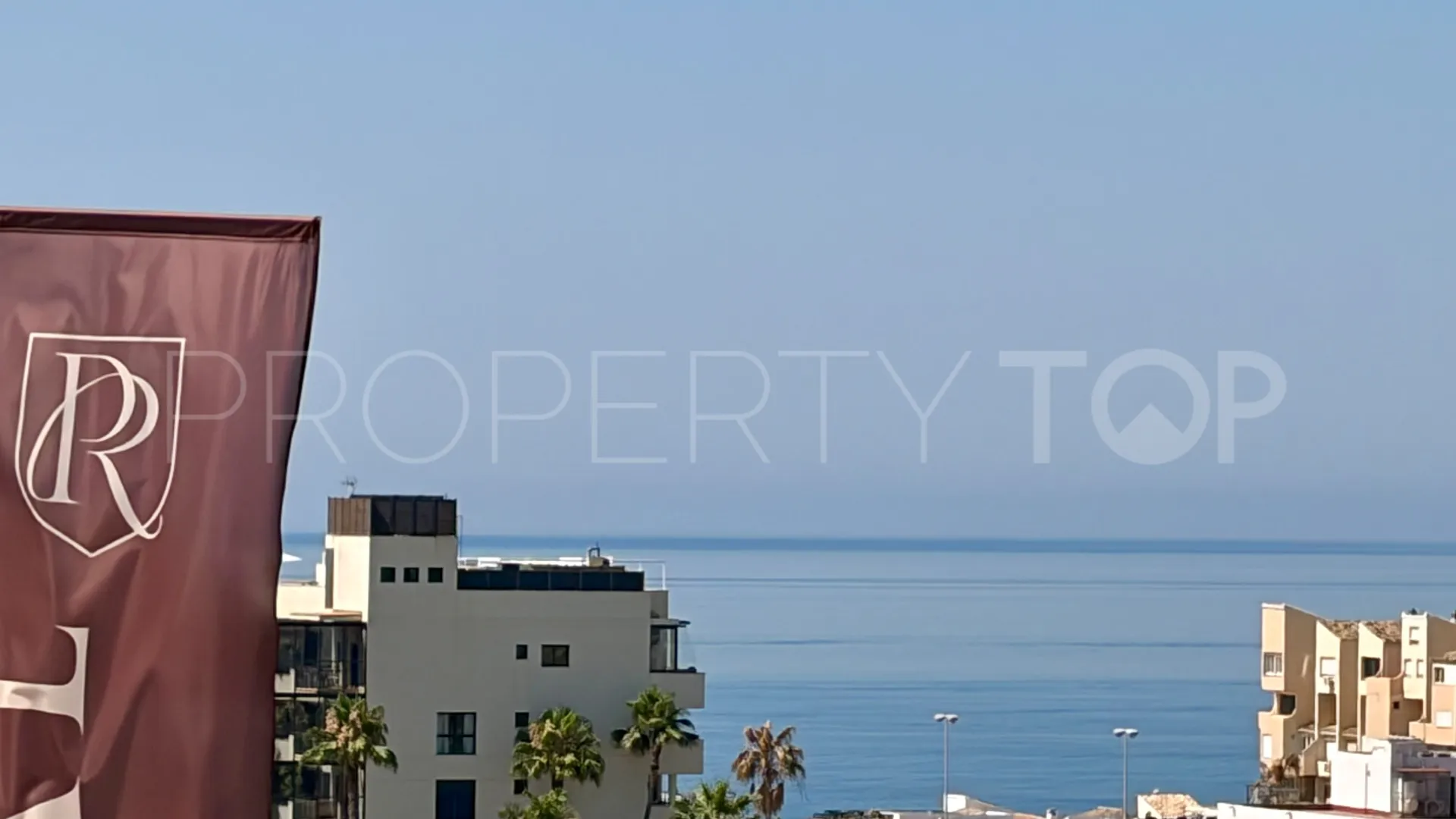 4 bedrooms ground floor apartment in Estepona for sale