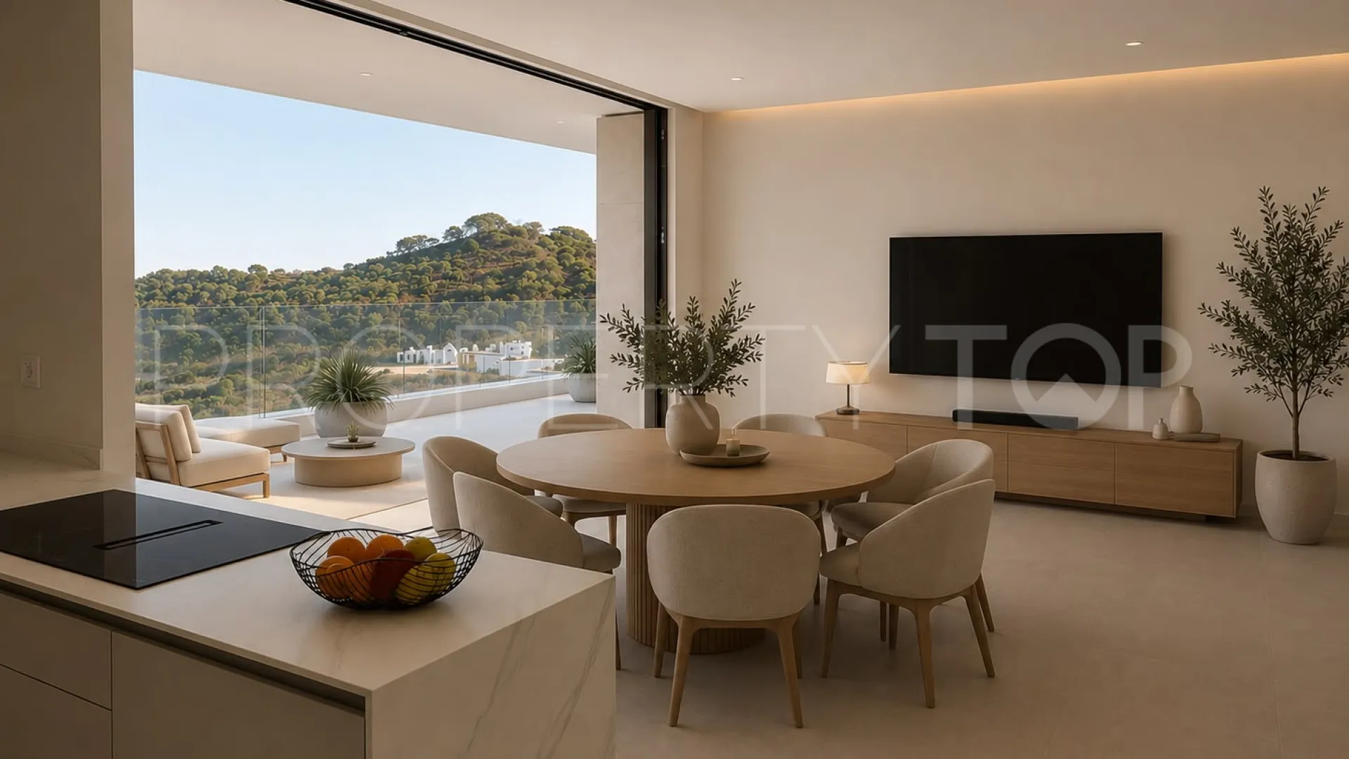 Apartment for sale in Marbella with 3 bedrooms