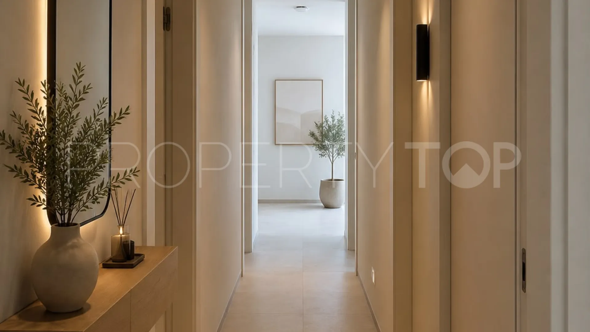 Apartment for sale in Marbella with 3 bedrooms