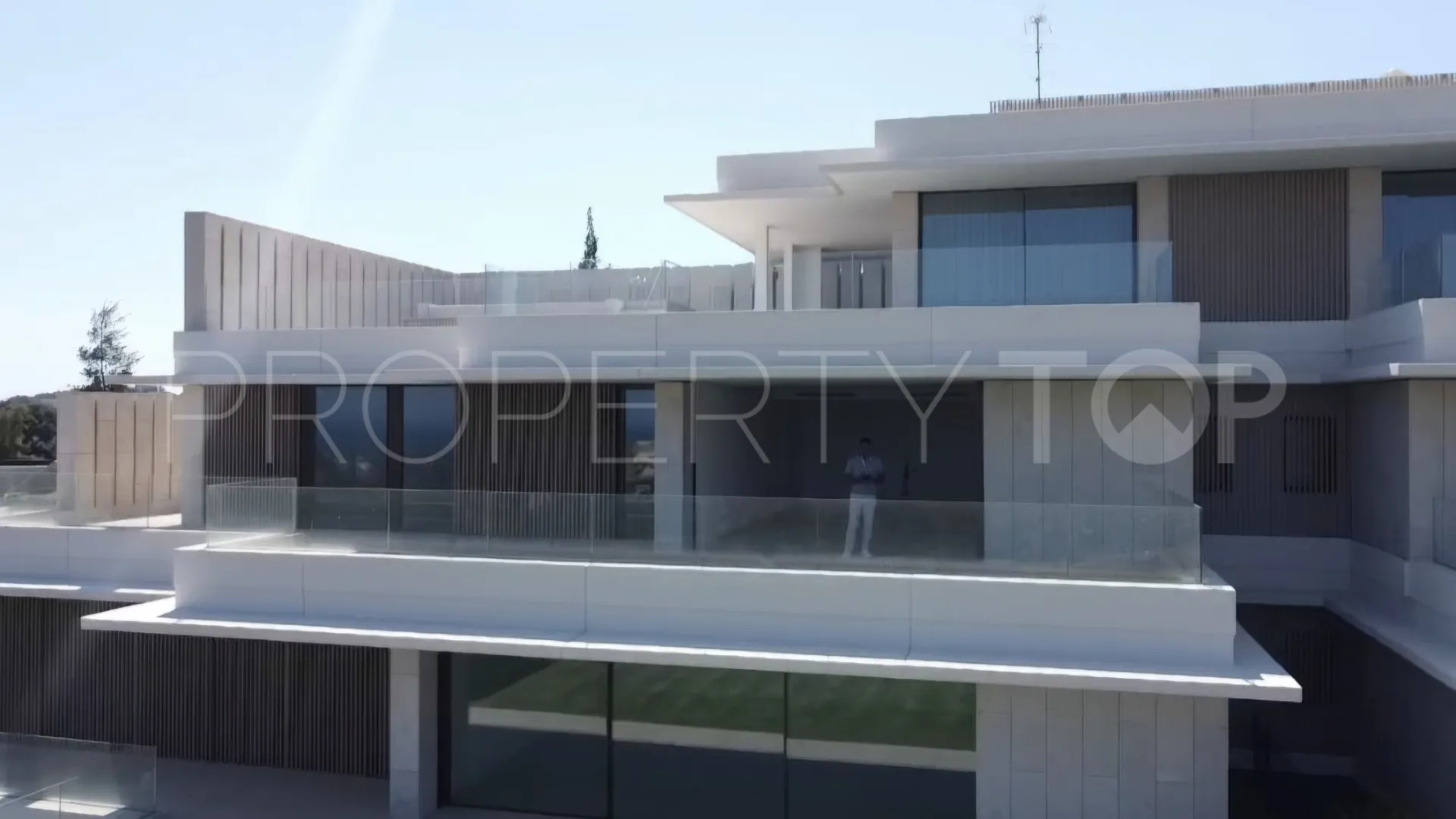 Apartment for sale in Marbella with 3 bedrooms