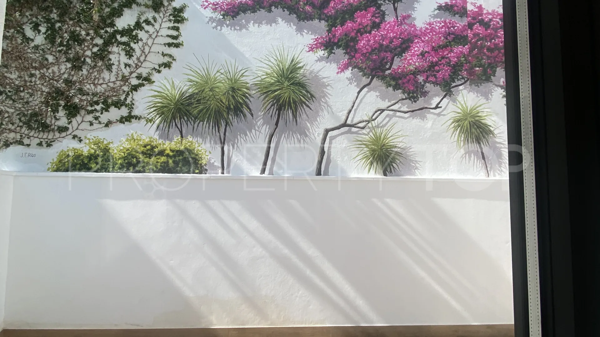 Building for sale in Estepona with 9 bedrooms