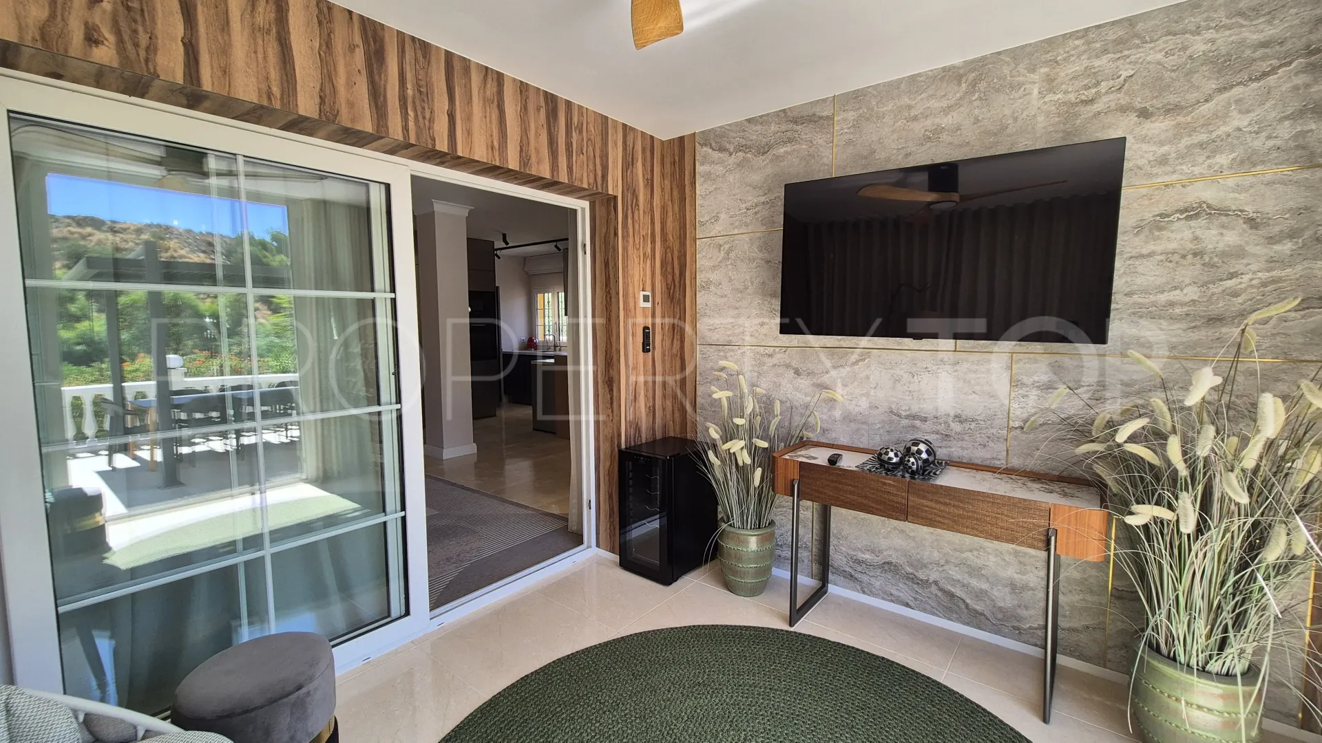 For sale 4 bedrooms house in Riviera del Sol