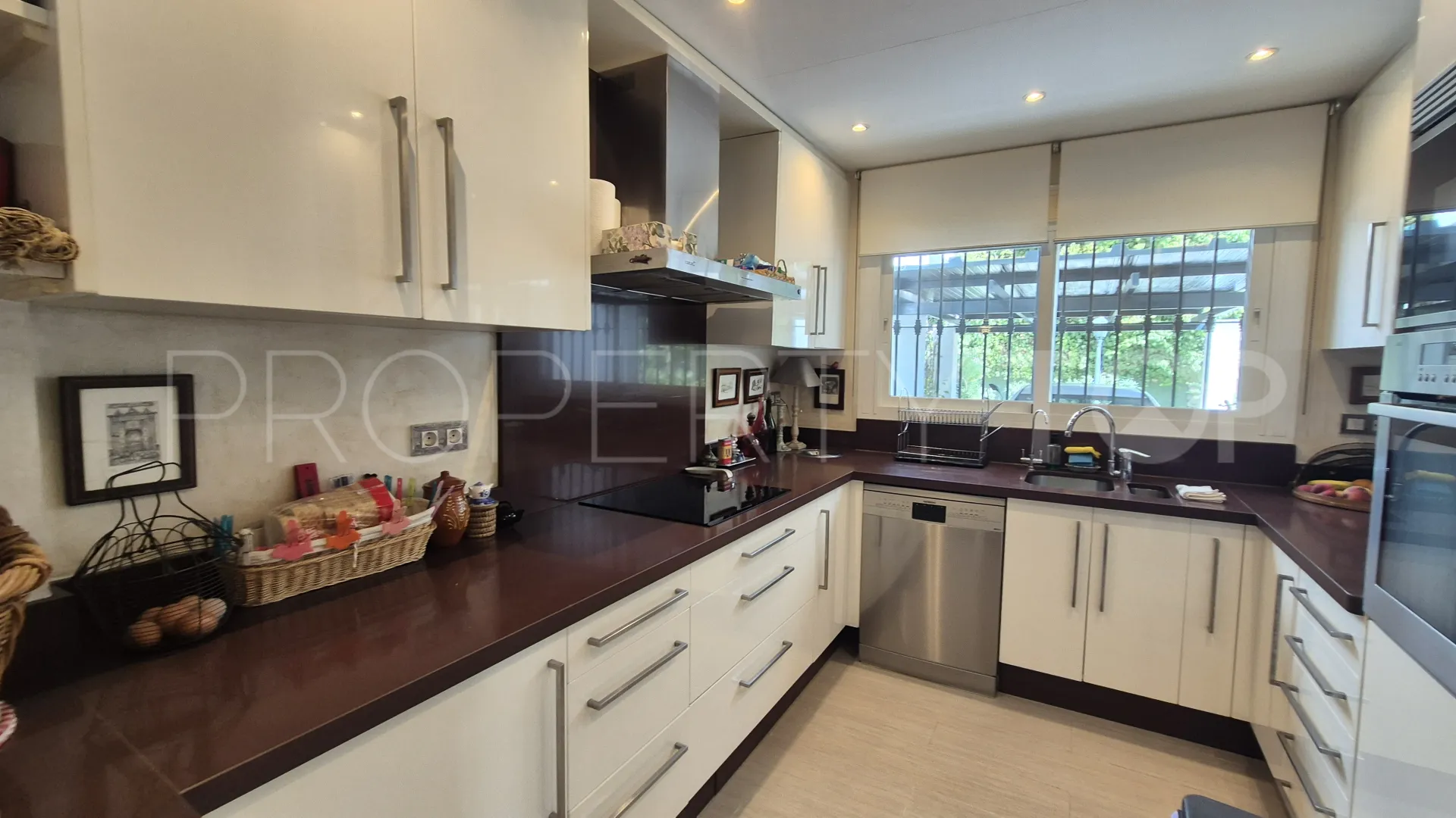 La Quinta Golf, adosado de 5 dormitorios a la venta