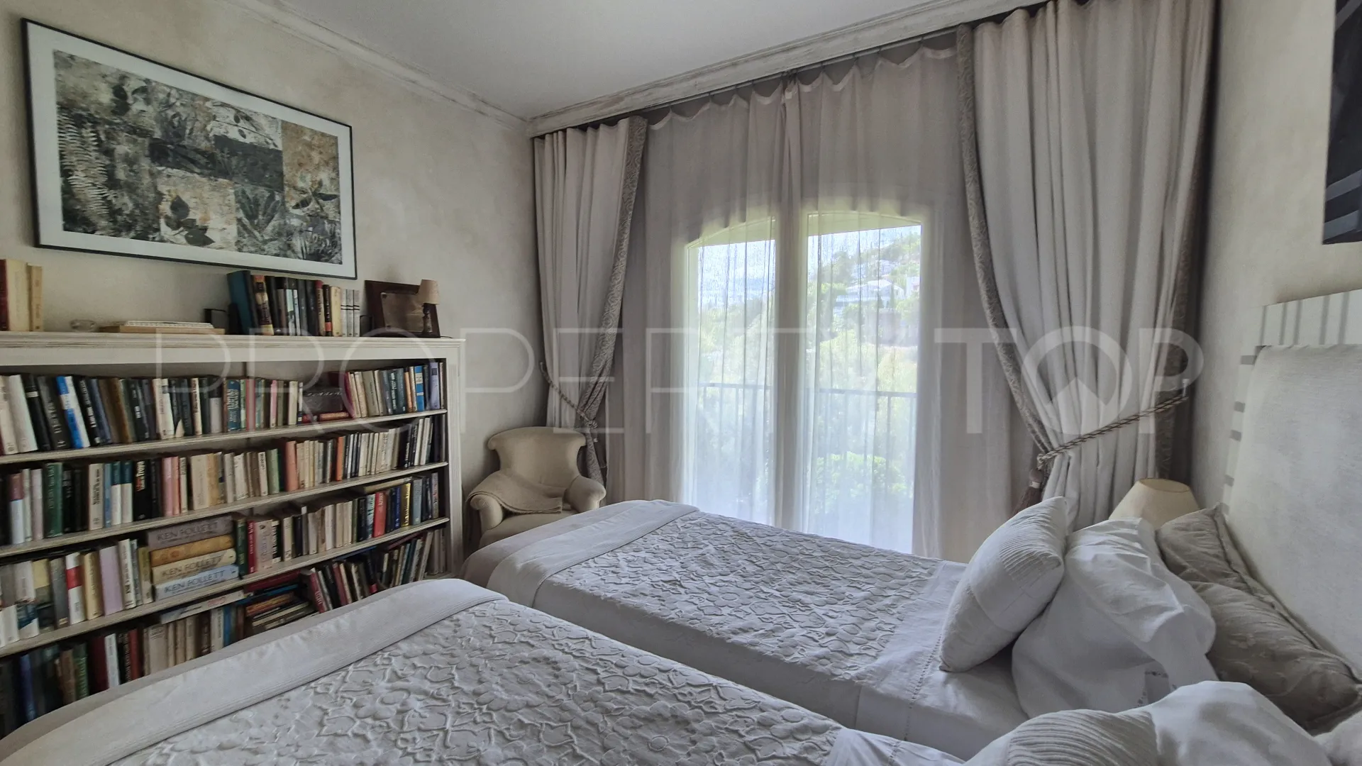 La Quinta Golf, adosado de 5 dormitorios a la venta