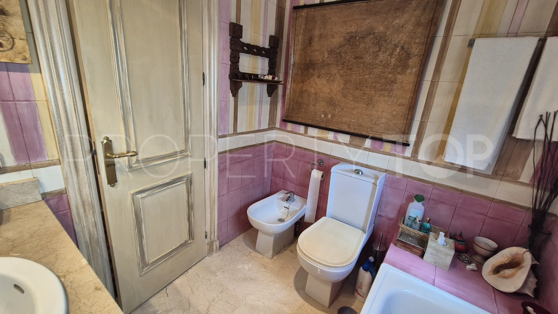 La Quinta Golf, adosado de 5 dormitorios a la venta