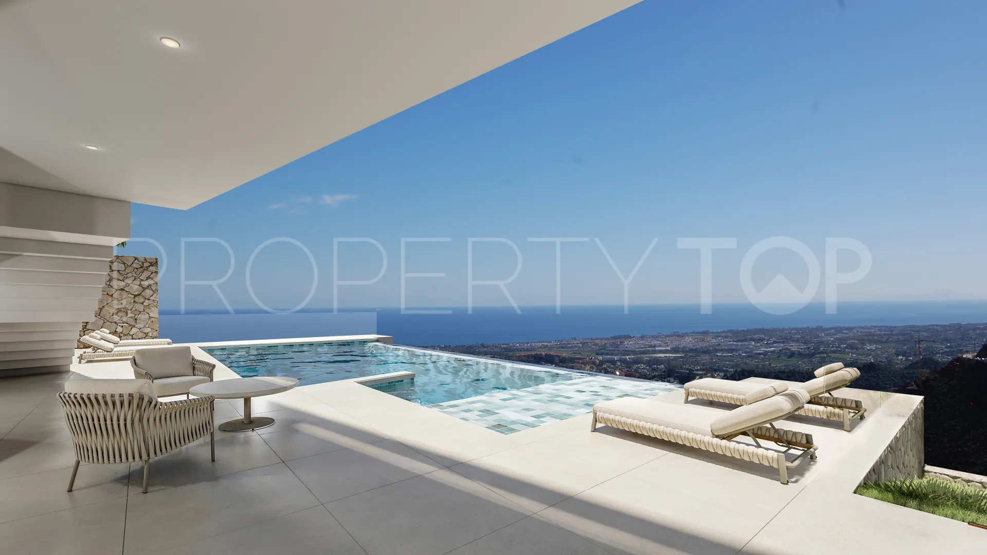 La Quinta, villa en venta con 4 dormitorios