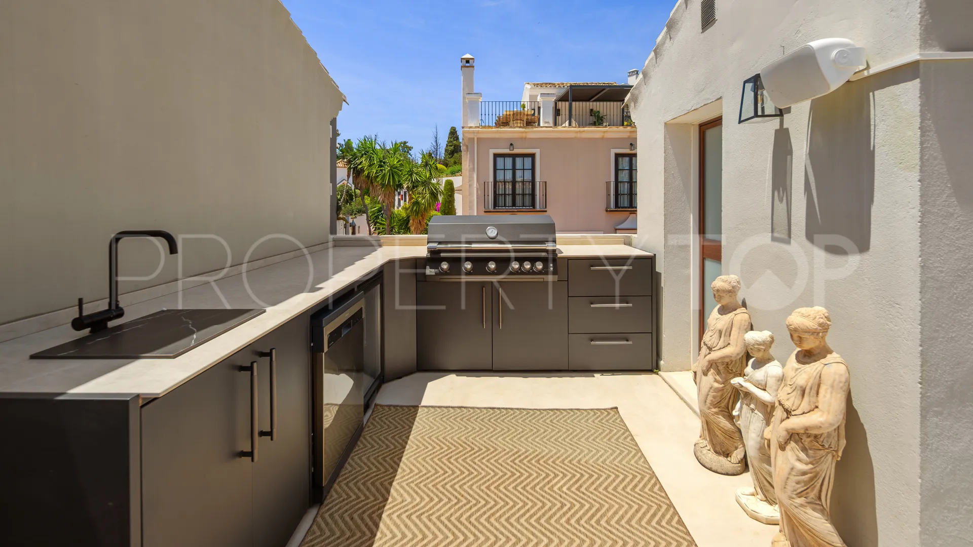 Town house for sale in Solana de Nagüeles