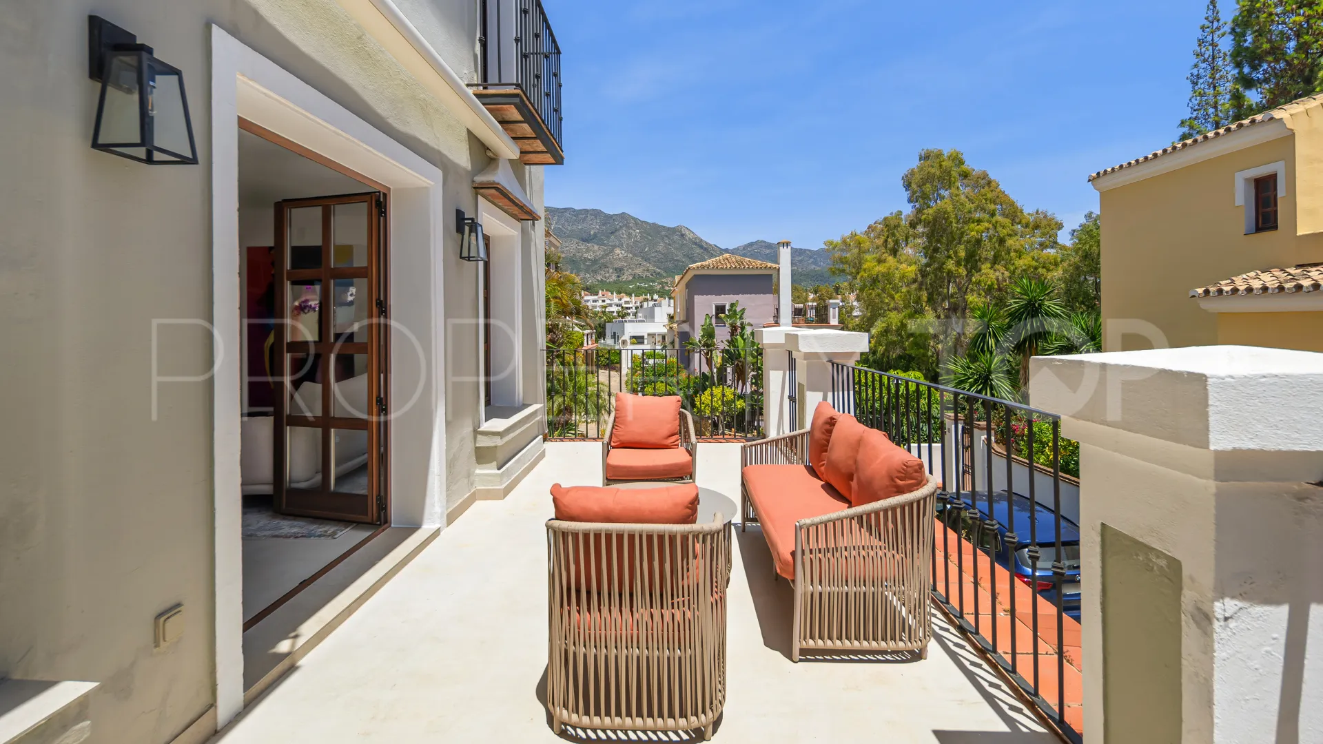 Town house for sale in Solana de Nagüeles