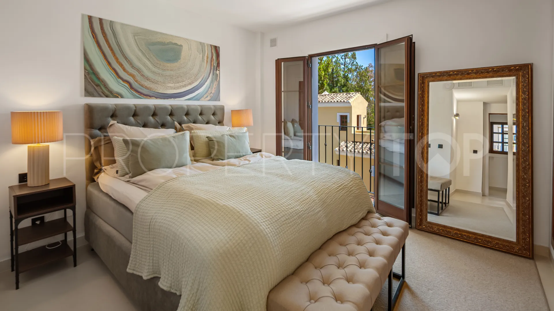 Town house for sale in Solana de Nagüeles