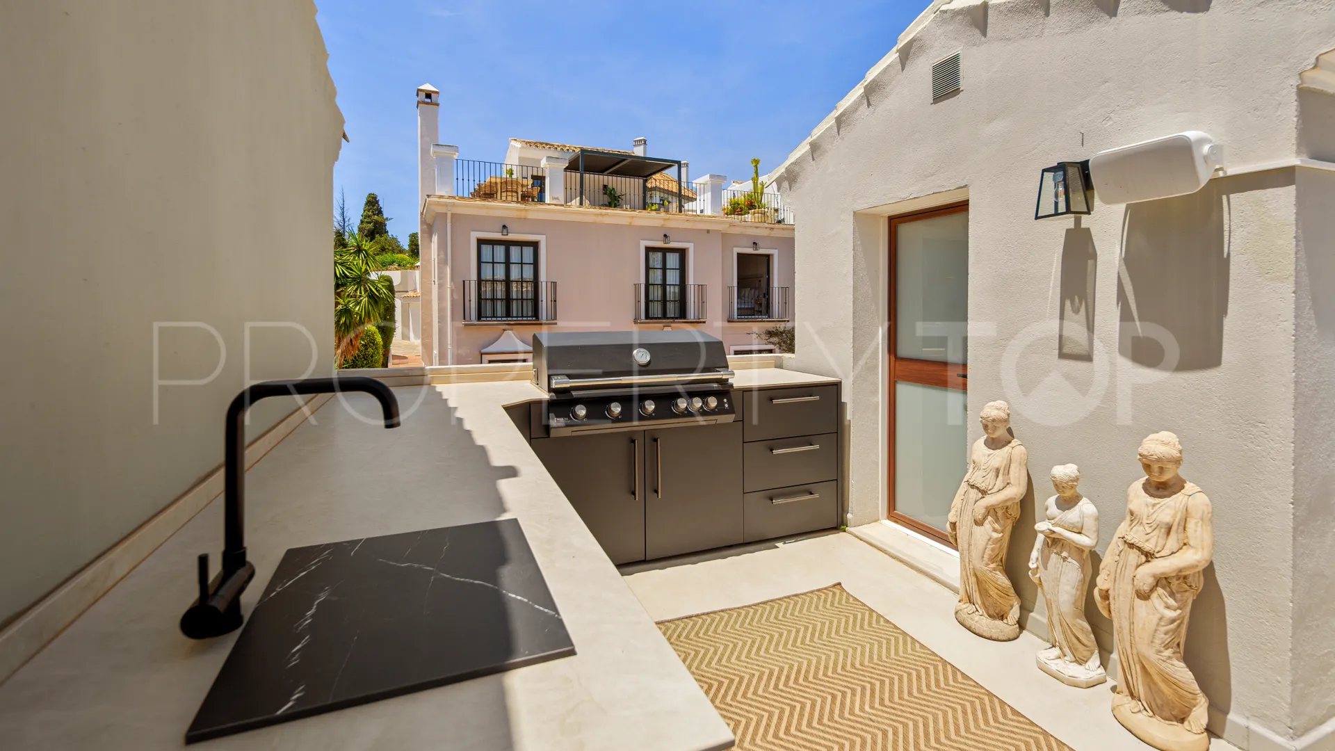 Town house for sale in Solana de Nagüeles