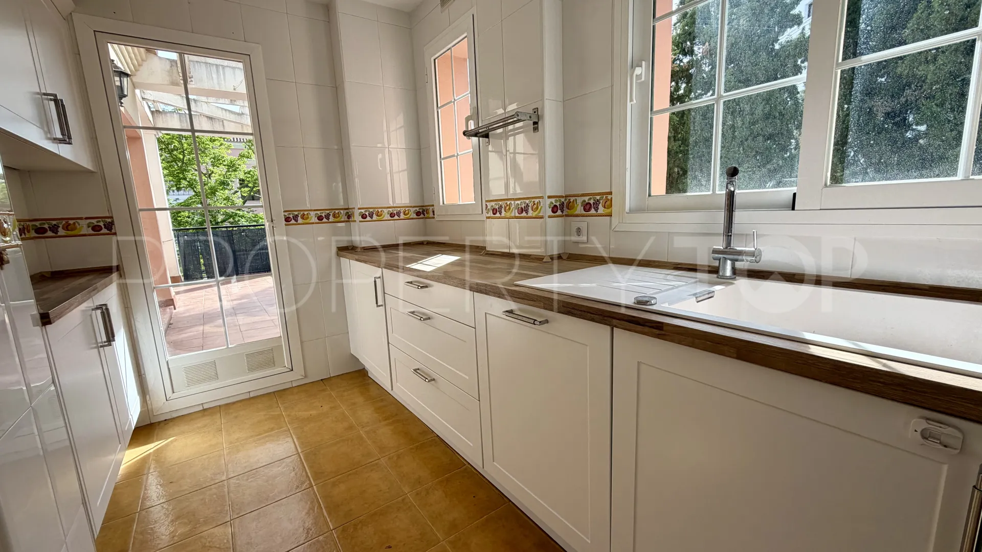 Apartamento en venta en River Garden