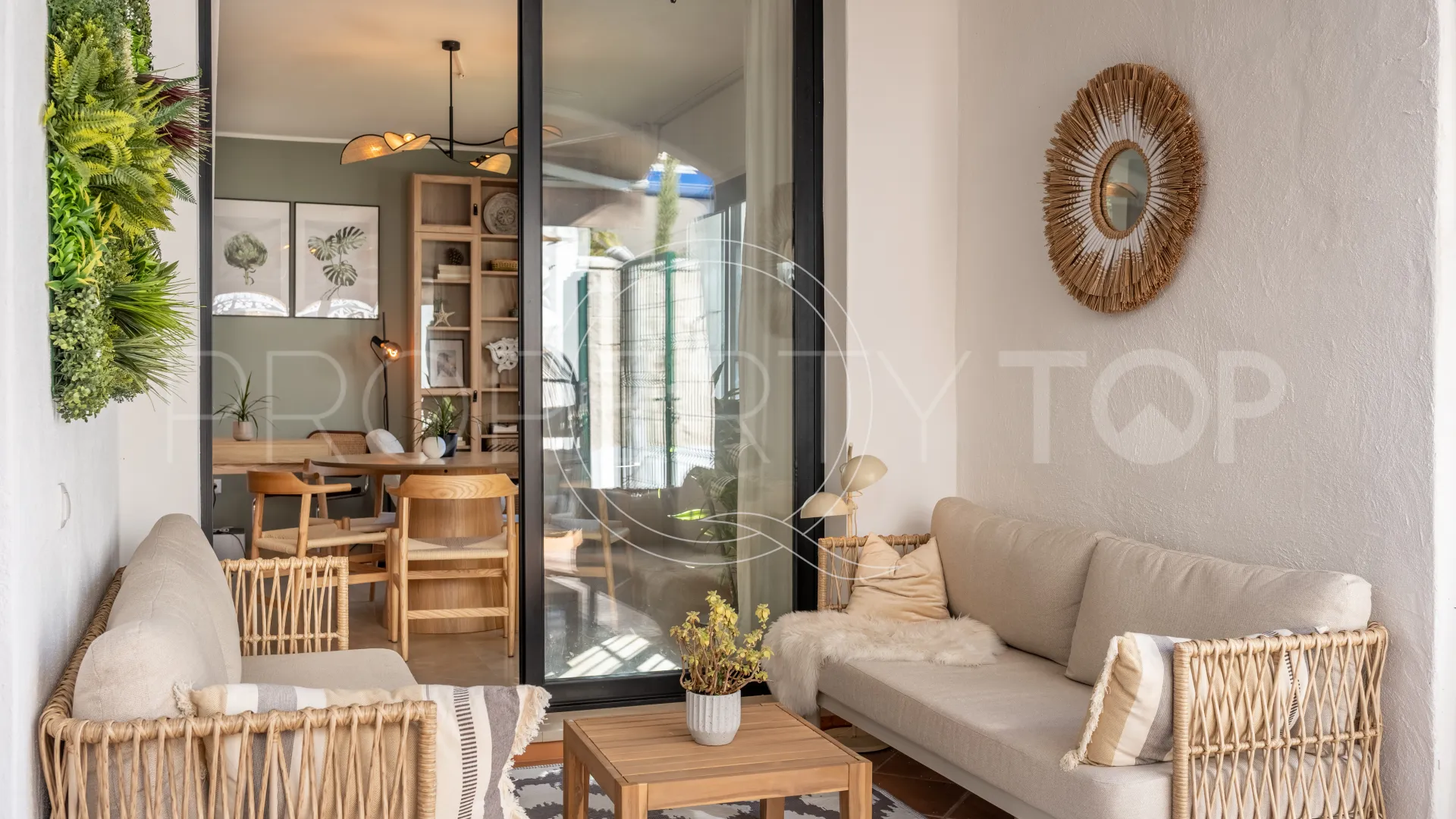 For sale Bel Air semi detached house