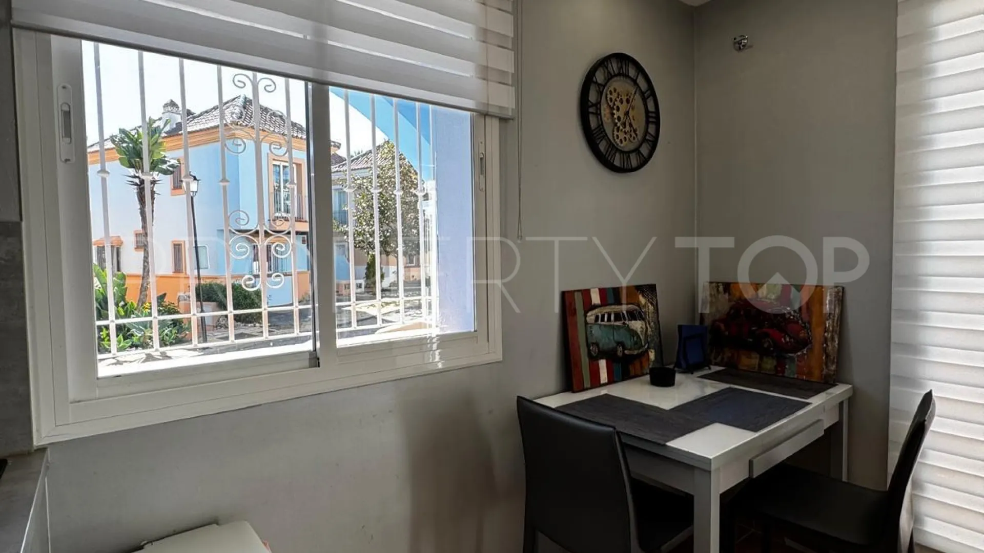 Comprar adosado en Nueva Andalucia con 2 dormitorios