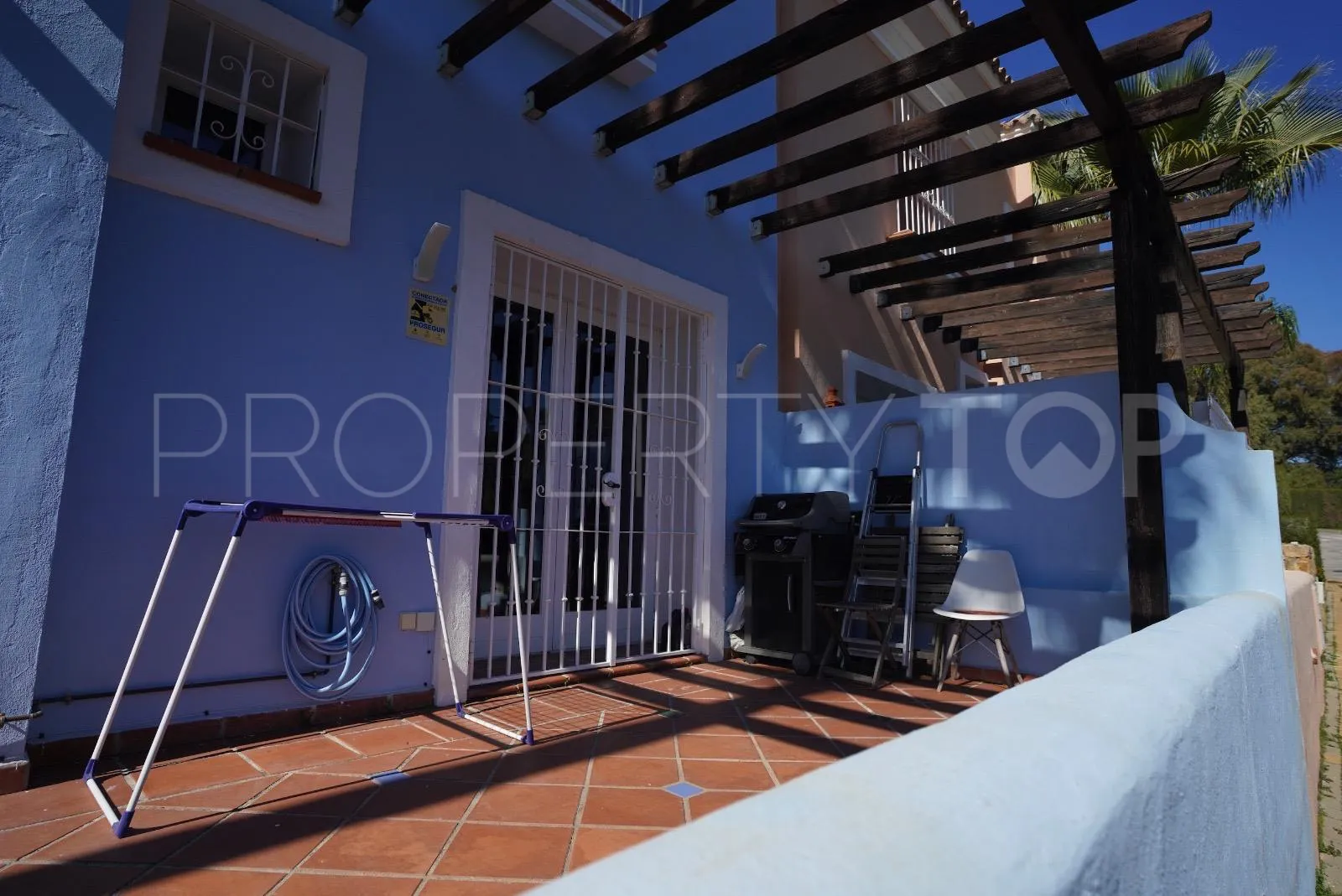 Comprar adosado en Nueva Andalucia con 2 dormitorios