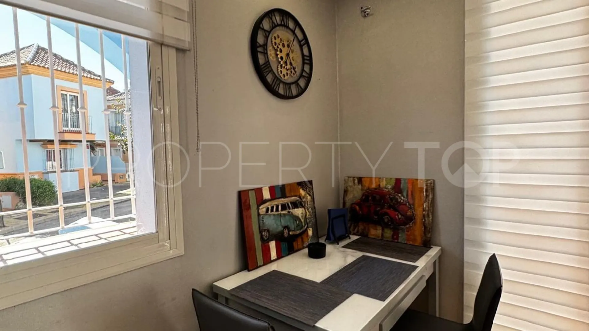 Comprar adosado en Nueva Andalucia con 2 dormitorios