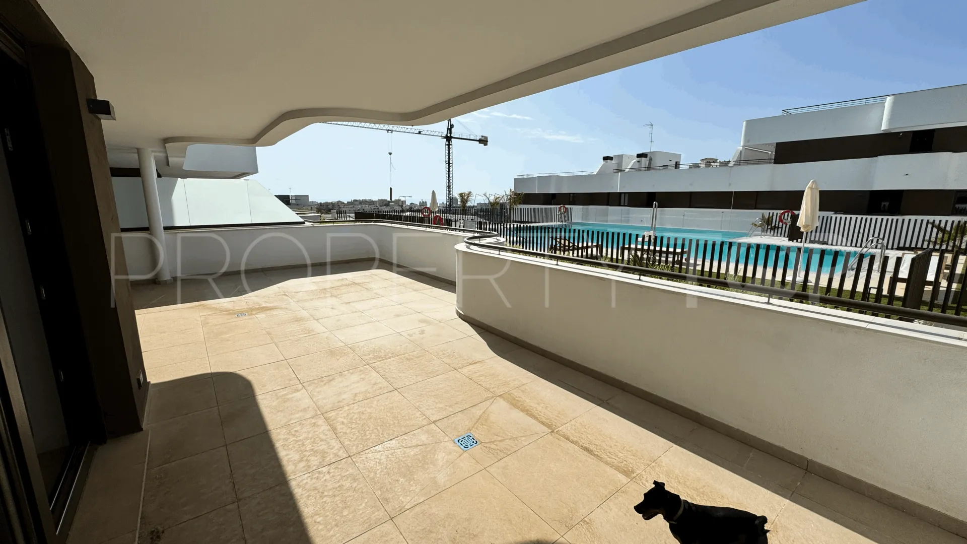 For sale Estepona Town ground floor apartment with 2 bedrooms