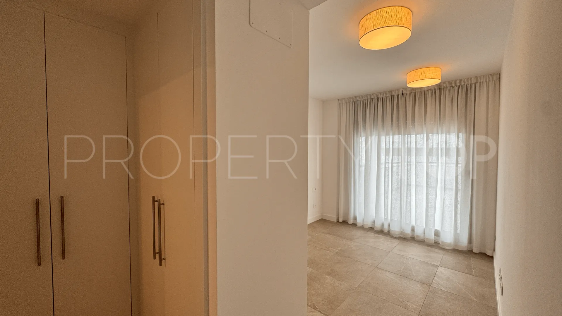 For sale Estepona Town ground floor apartment with 2 bedrooms