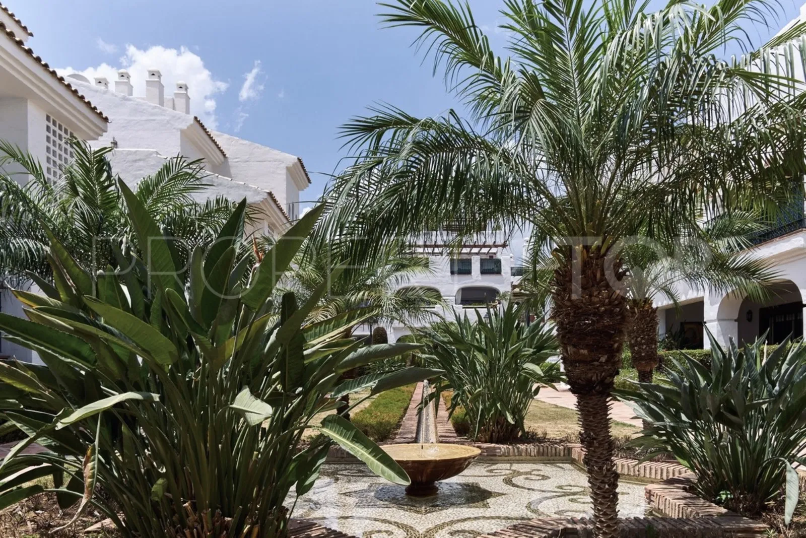 Apartamento planta baja en venta de 3 dormitorios en Nueva Alcantara