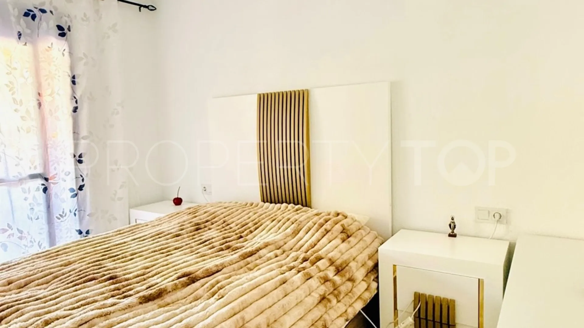 Se vende apartamento en Manilva de 2 dormitorios