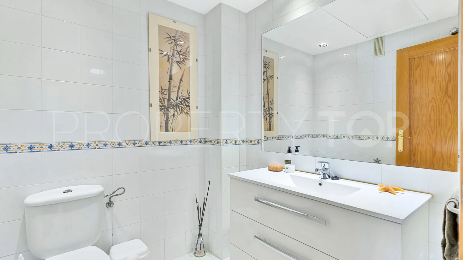 Buy 3 bedrooms duplex penthouse in Selwo