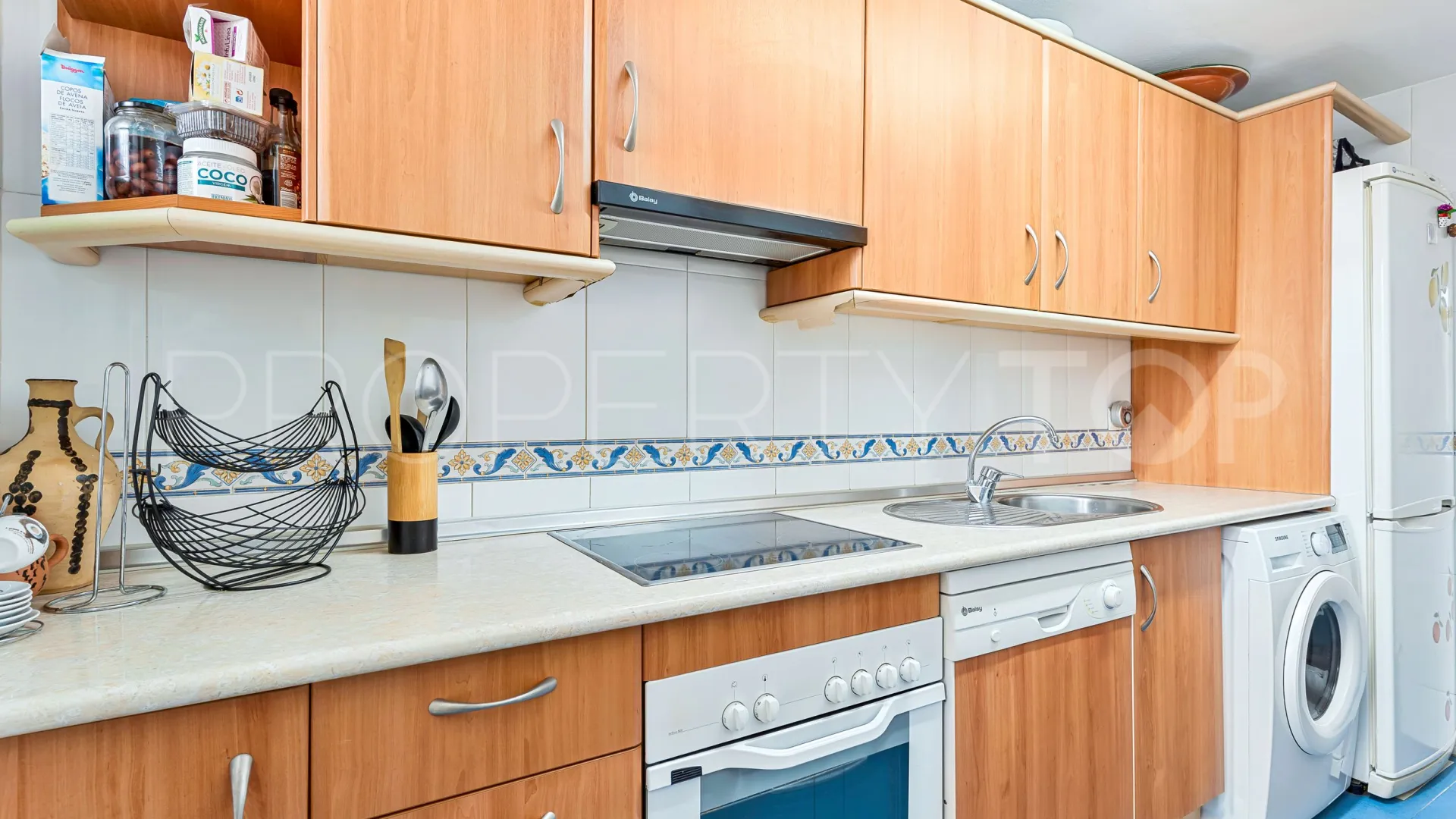 Buy 3 bedrooms duplex penthouse in Selwo