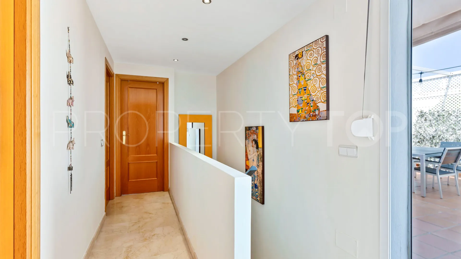 Buy 3 bedrooms duplex penthouse in Selwo