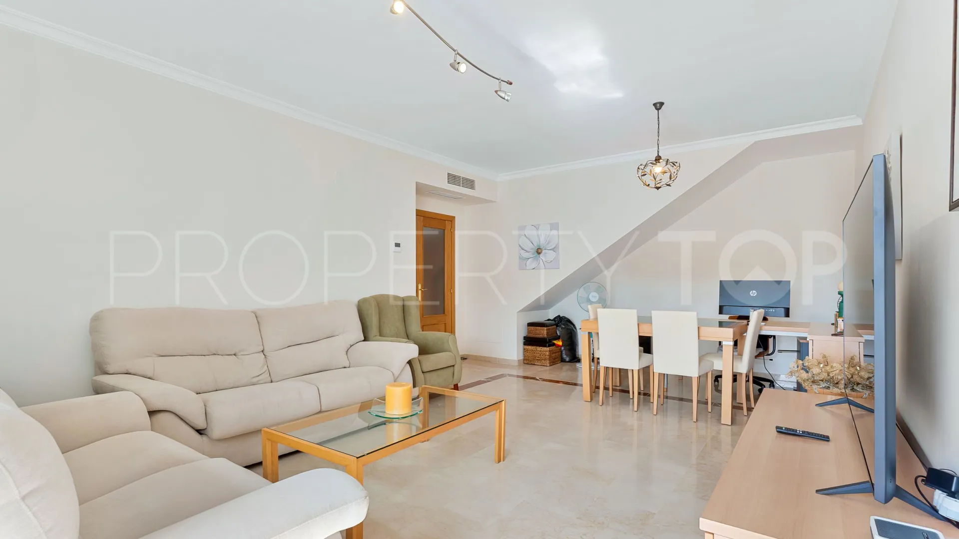 Buy 3 bedrooms duplex penthouse in Selwo