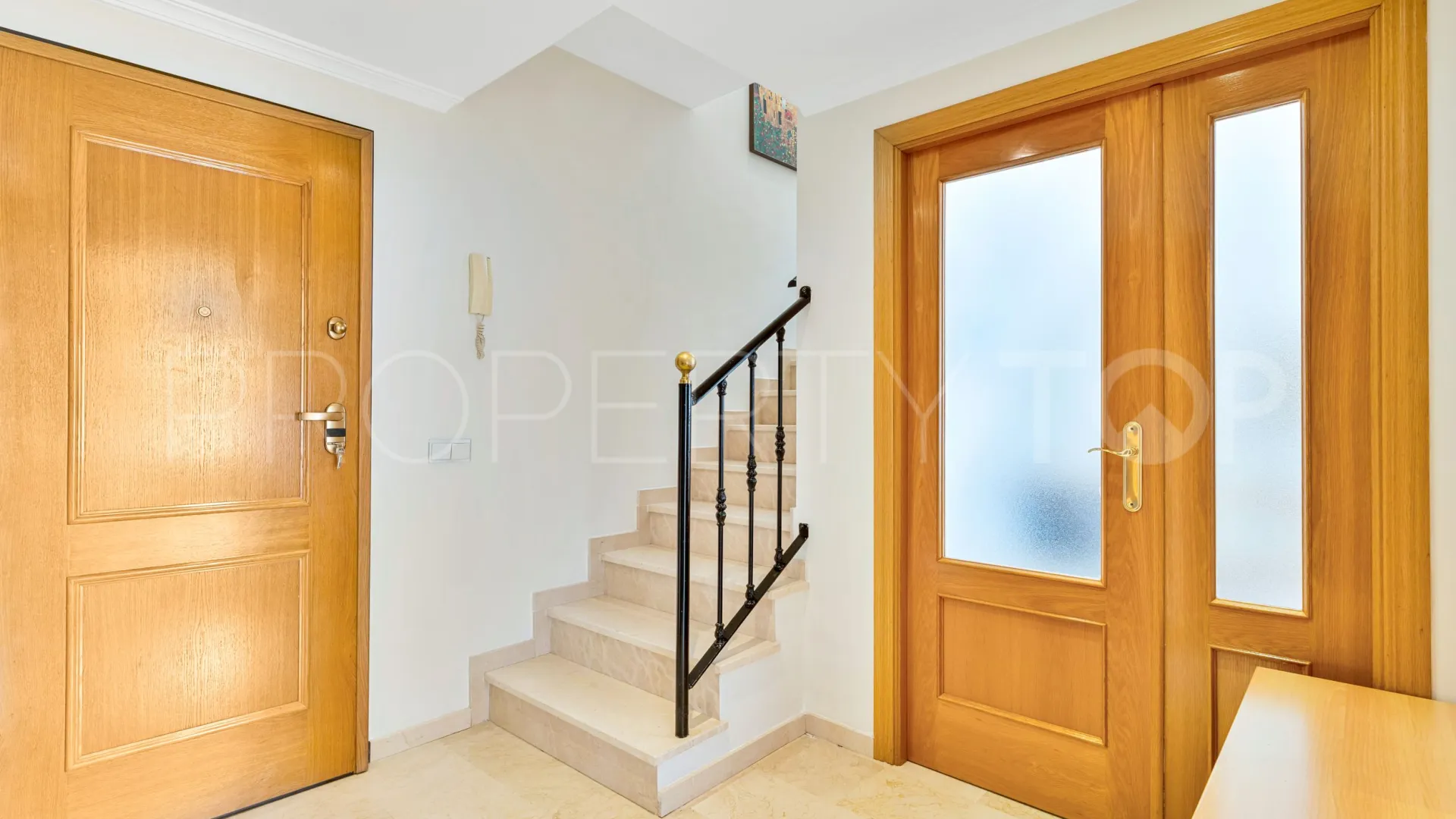 Buy 3 bedrooms duplex penthouse in Selwo