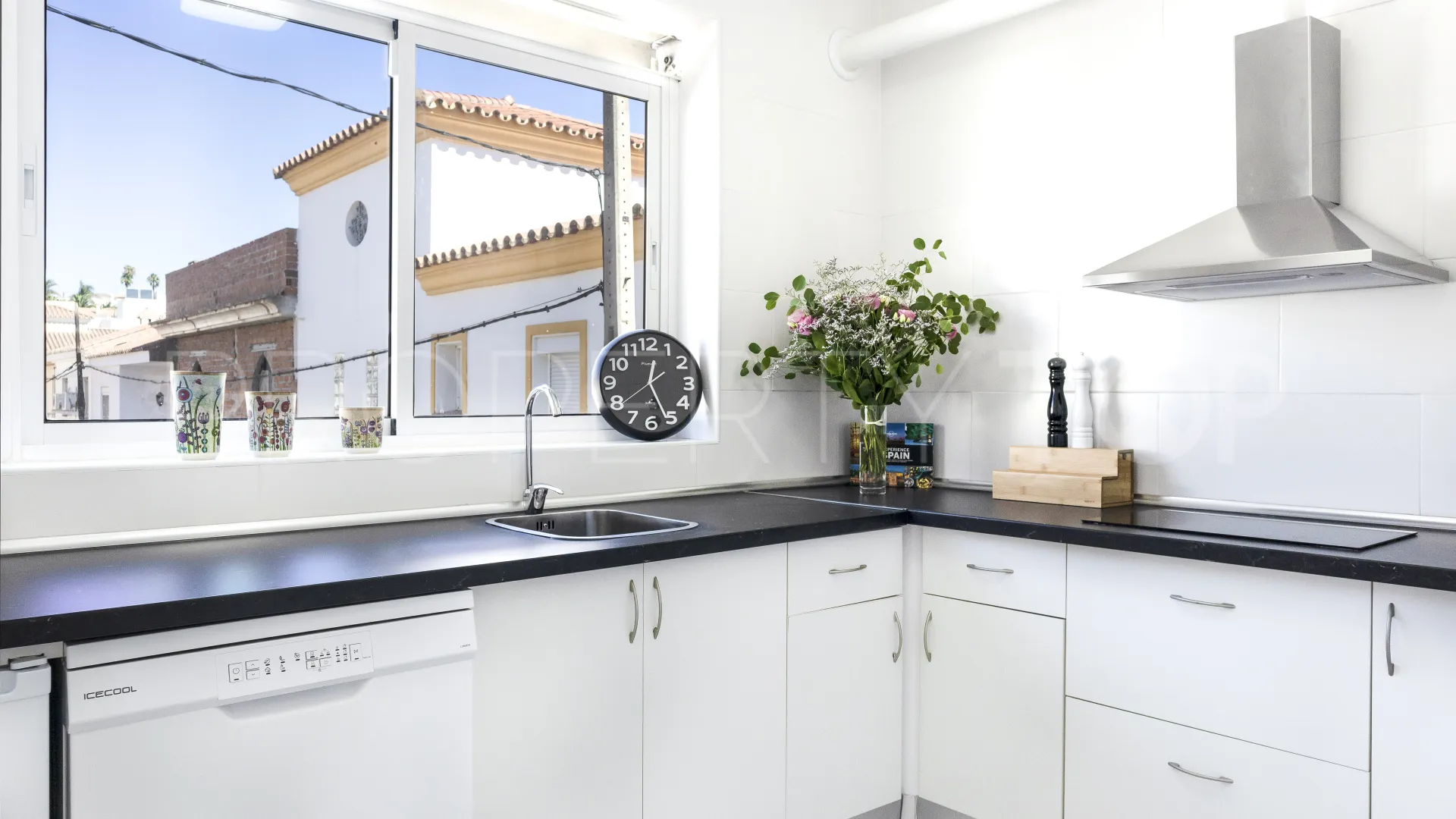 Apartamento en venta de 2 dormitorios en Sotogrande