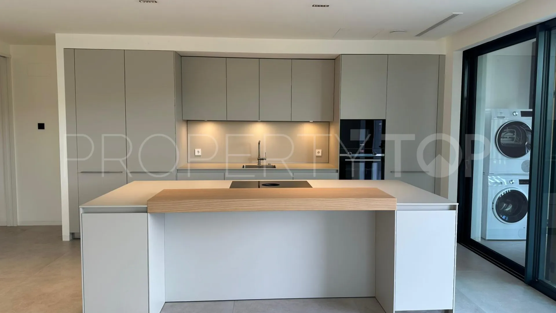 Sotogrande, apartamento planta baja en venta