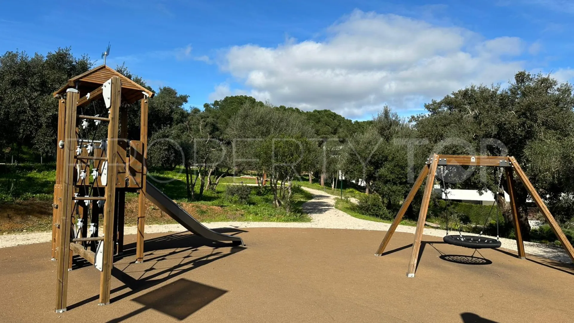 Sotogrande, apartamento planta baja en venta