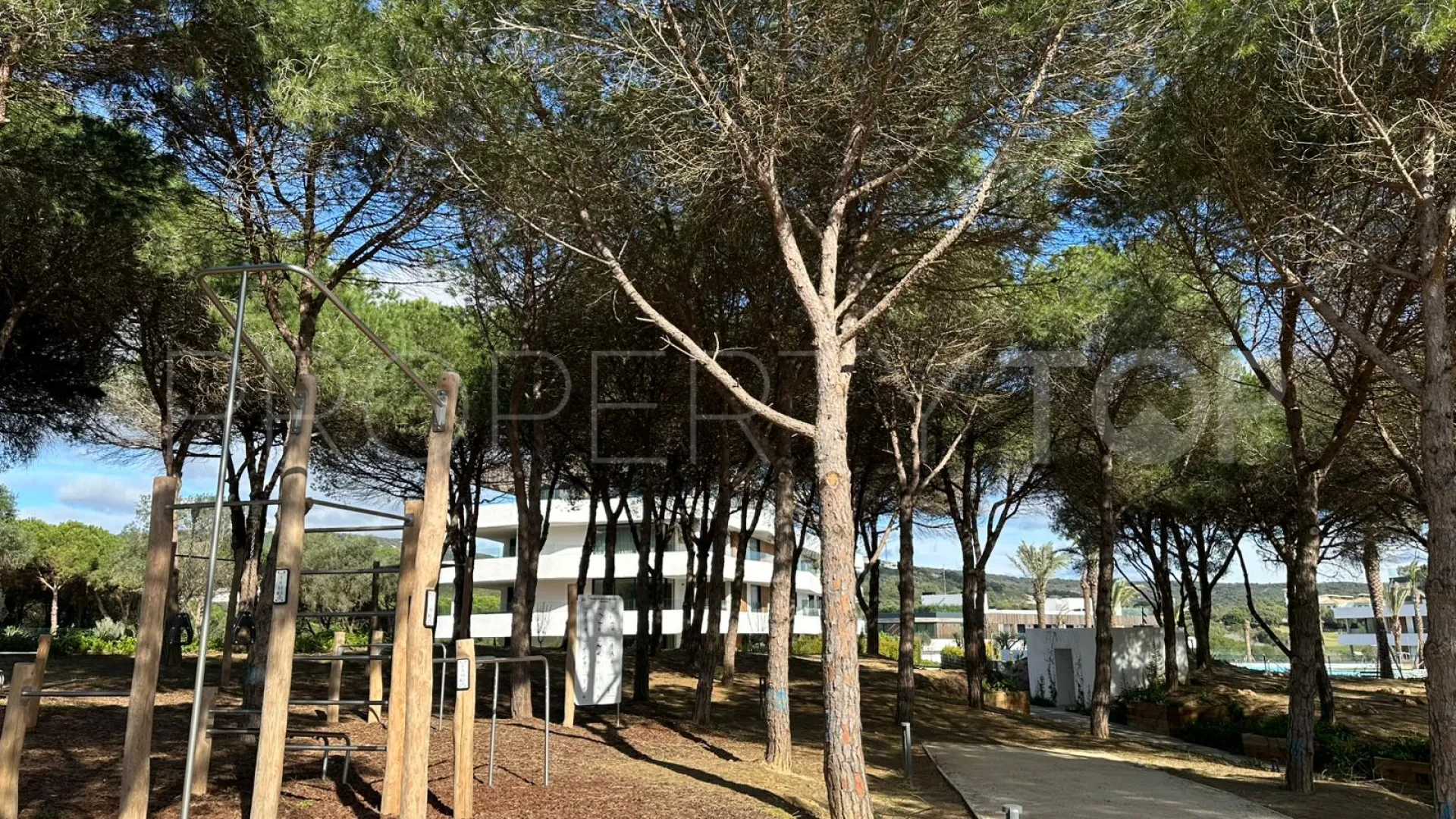 Sotogrande, apartamento planta baja en venta