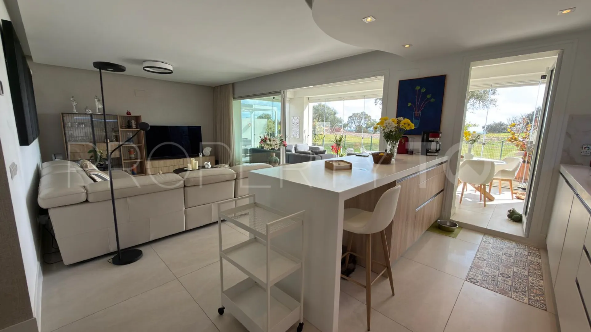 Apartamento planta baja con 3 dormitorios a la venta en Emerald Greens