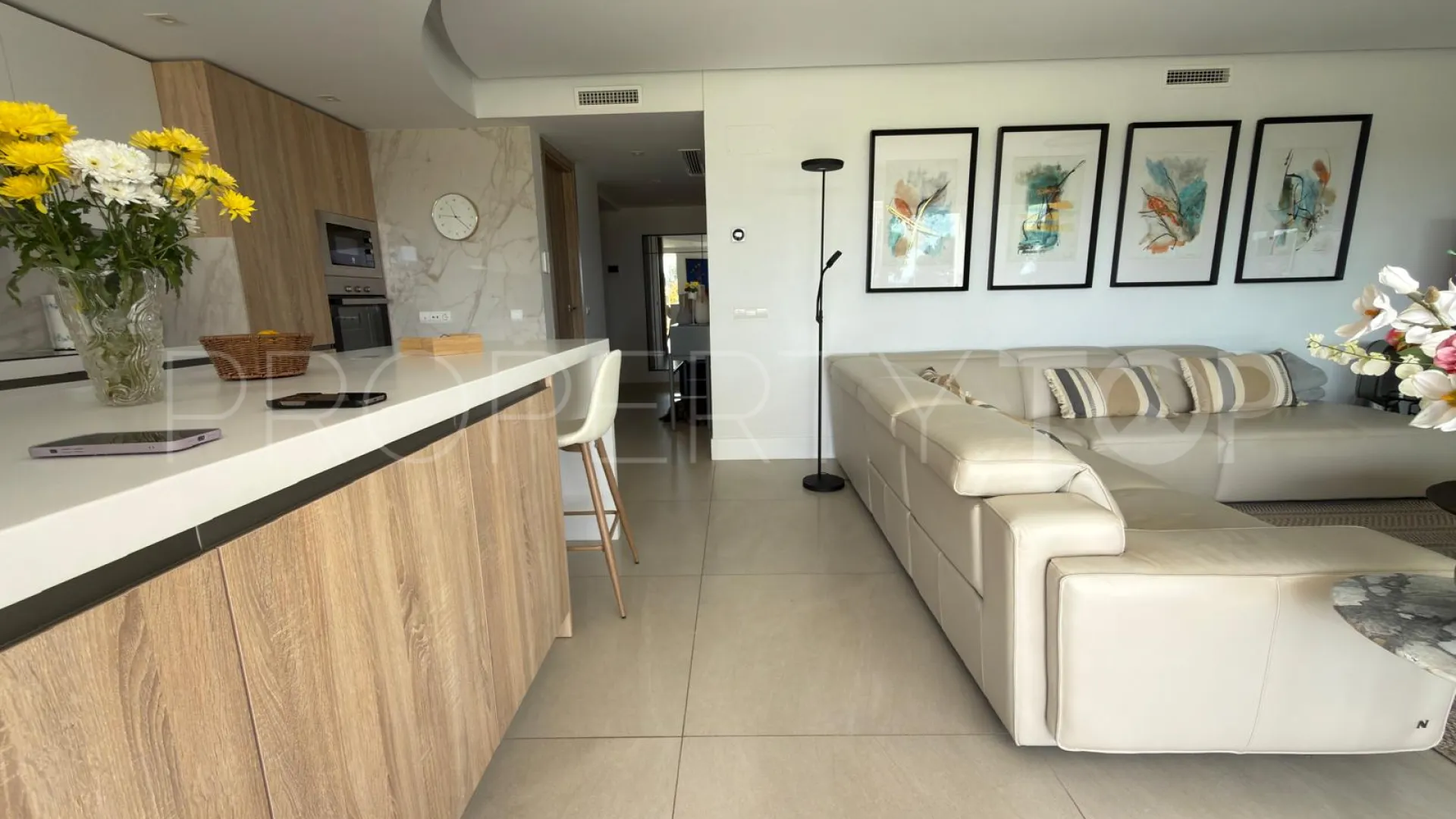 Apartamento planta baja con 3 dormitorios a la venta en Emerald Greens