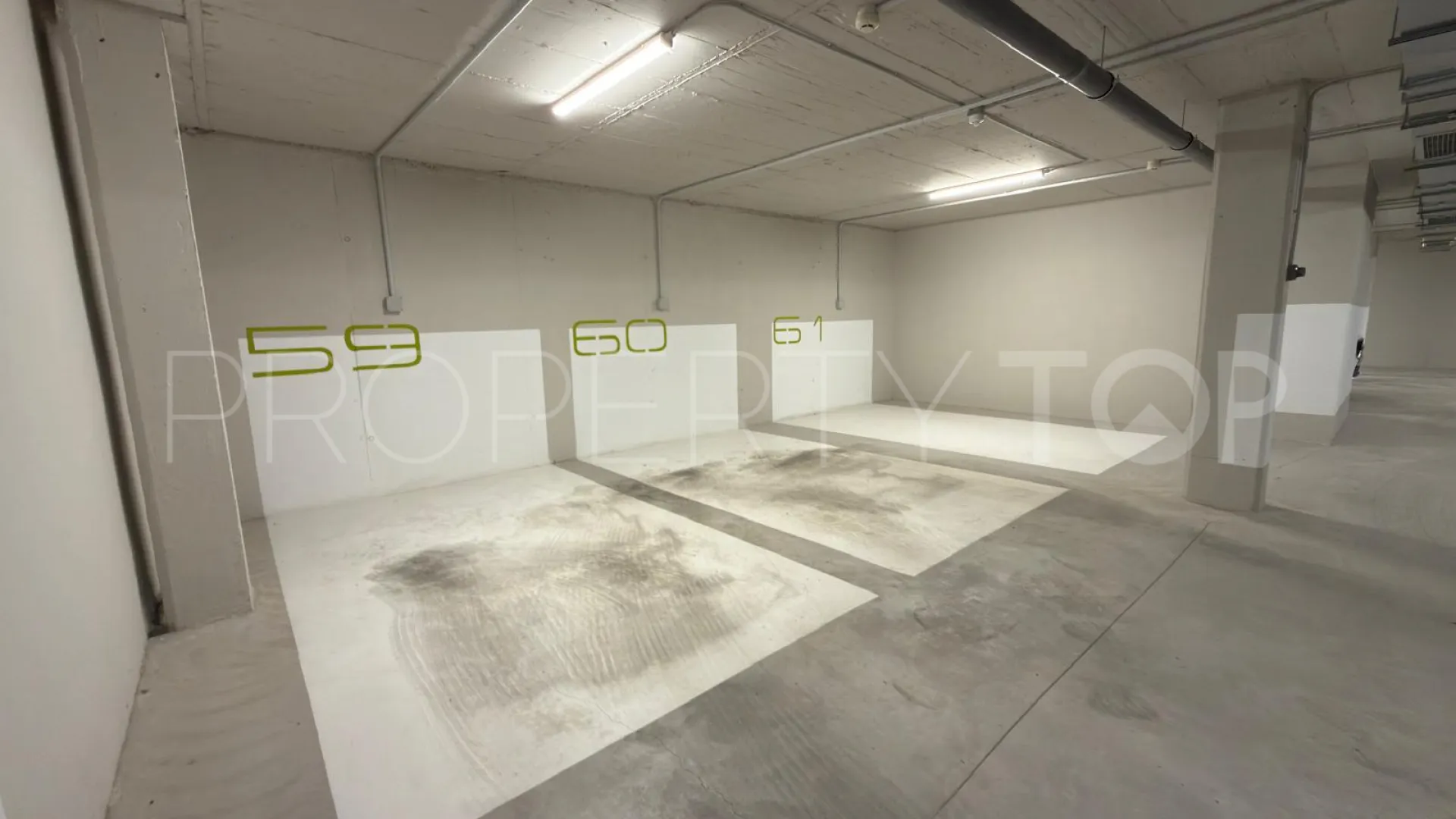 Apartamento planta baja con 3 dormitorios a la venta en Emerald Greens