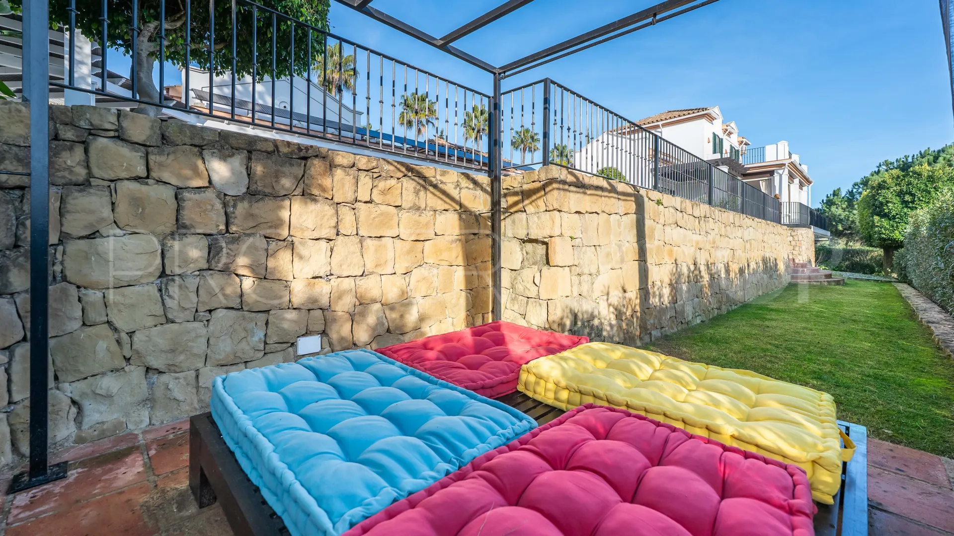 House for sale in Sotogrande with 6 bedrooms