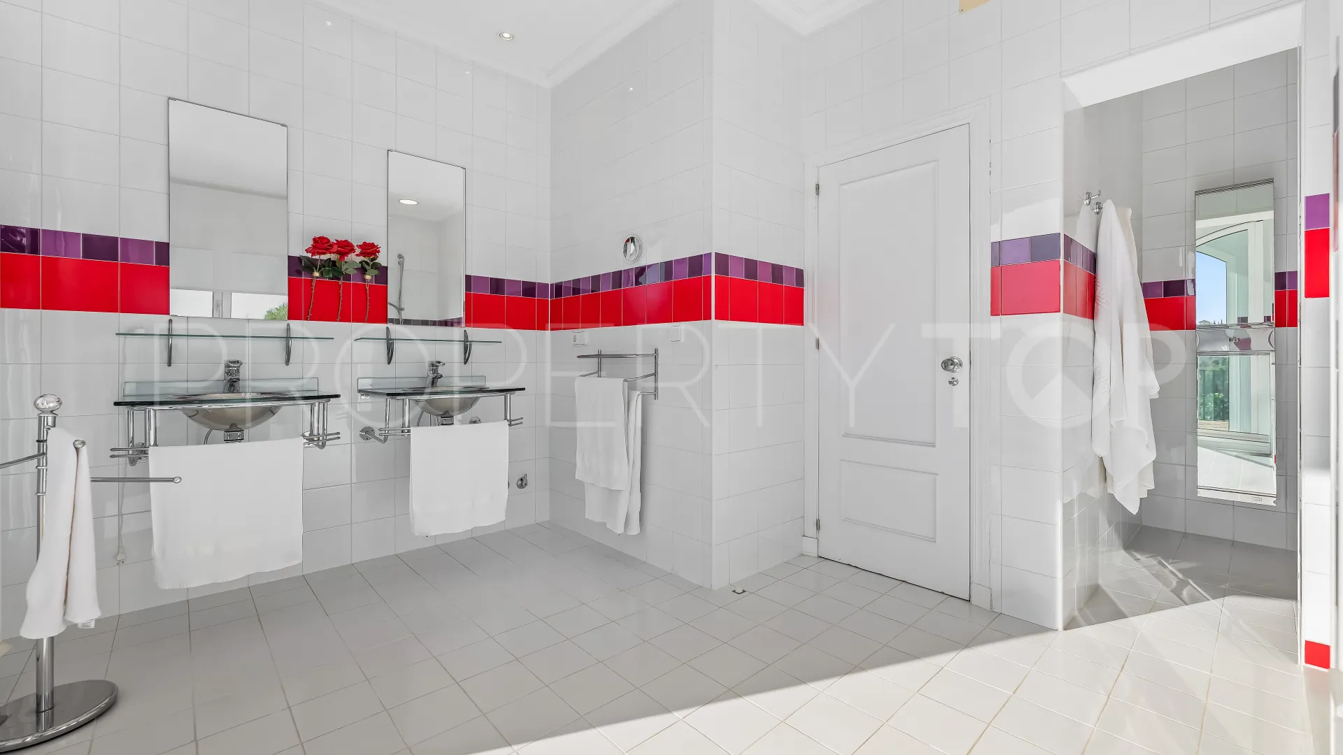 House for sale in Sotogrande with 6 bedrooms