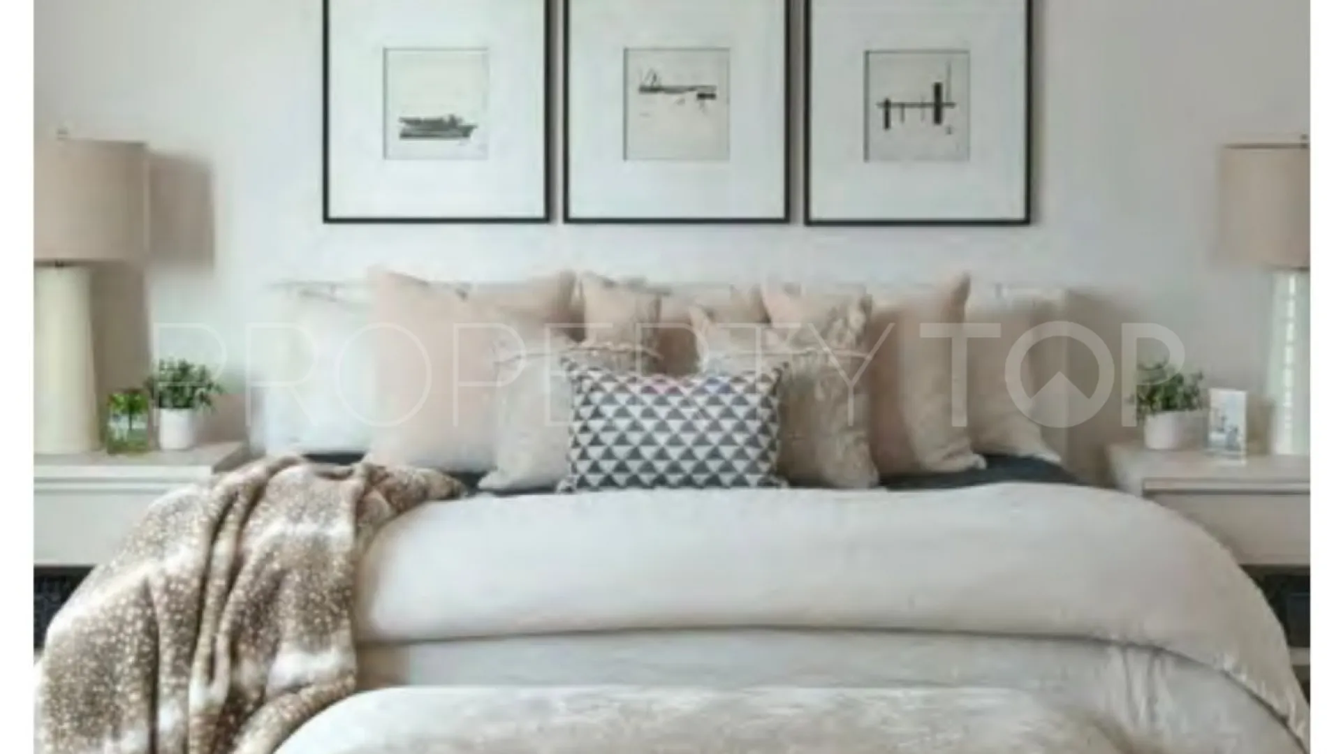 Buy penthouse in Alcaidesa