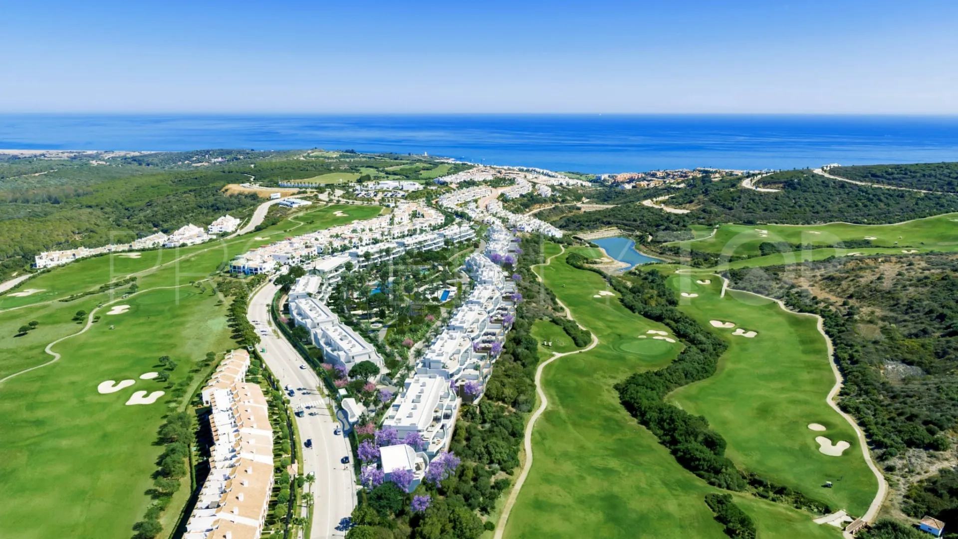 Buy penthouse in Alcaidesa