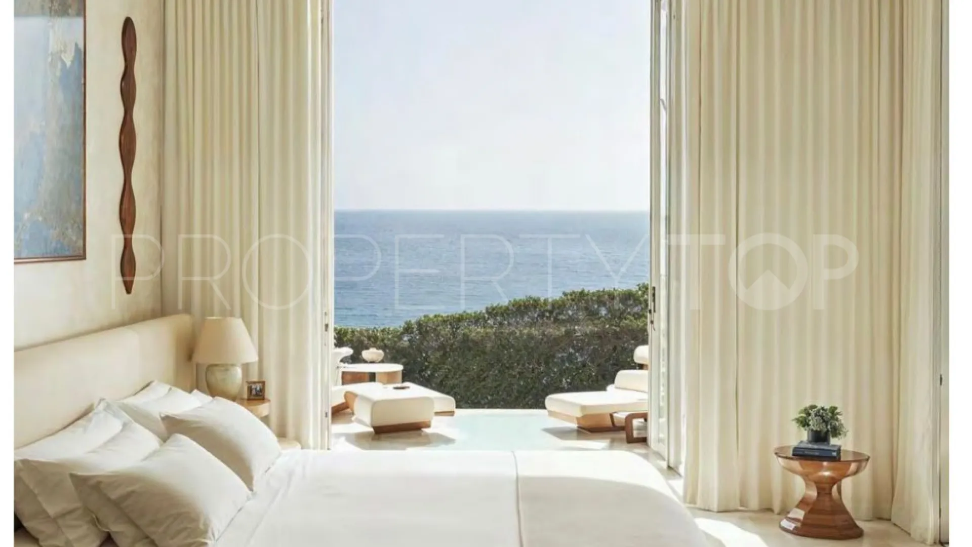 Buy penthouse in Alcaidesa