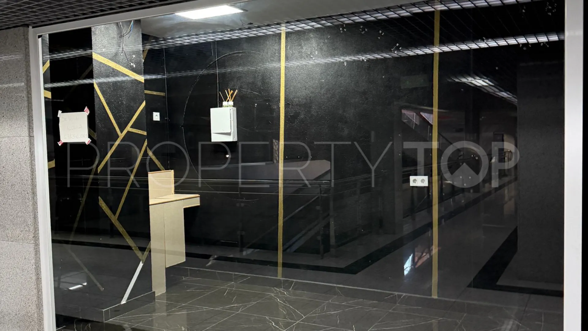 Commercial premises for sale in Sotogrande