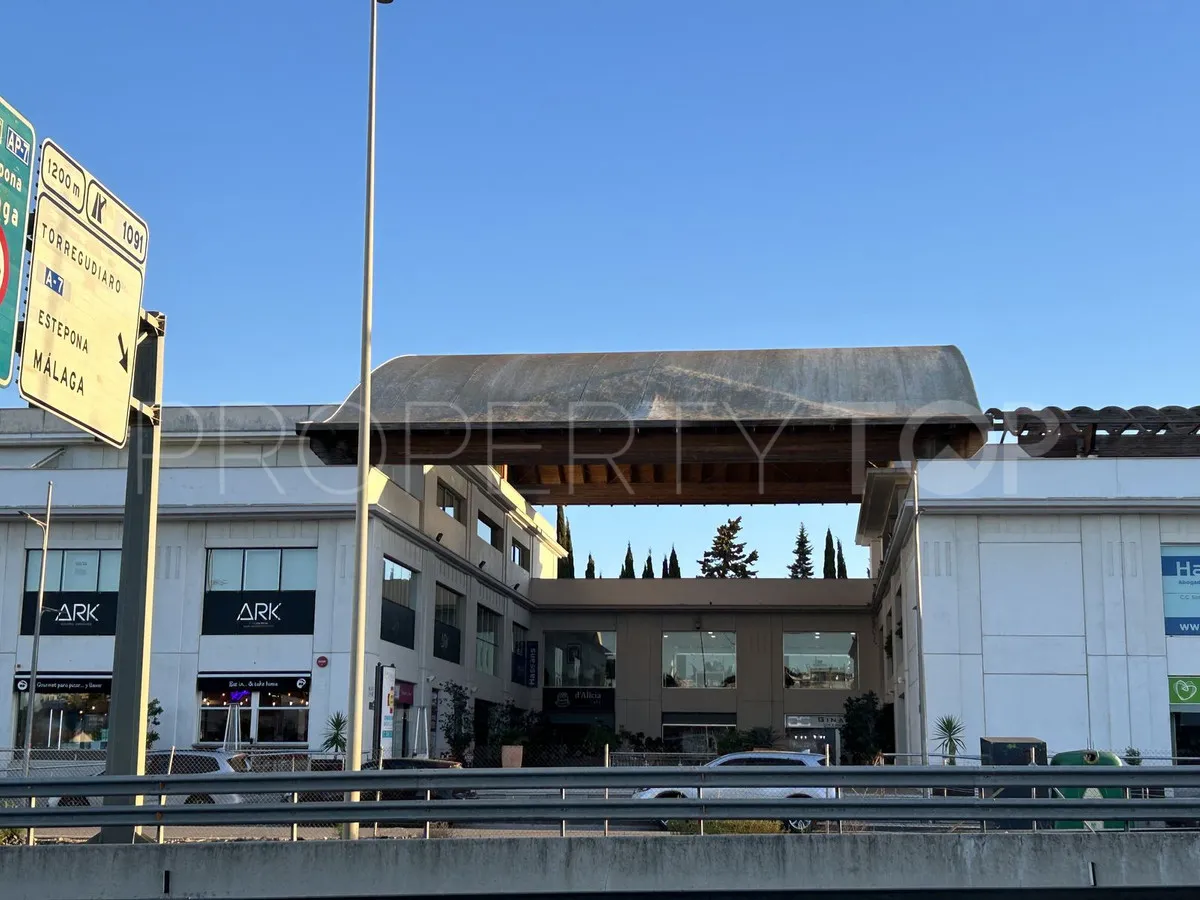 Commercial premises for sale in Sotogrande