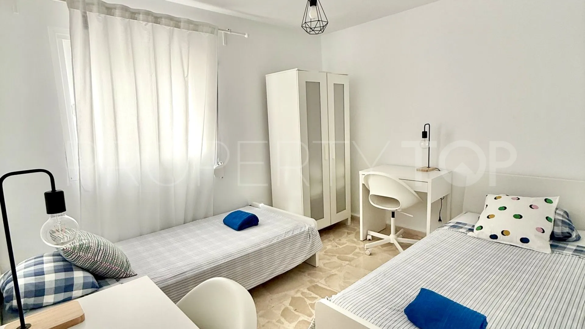 Apartamento en venta con 2 dormitorios en Sotogrande